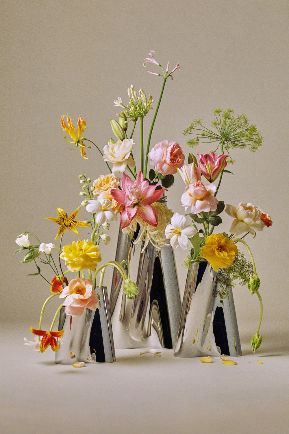 Lituus vase, Rustfrit stål - H20,4 cm.